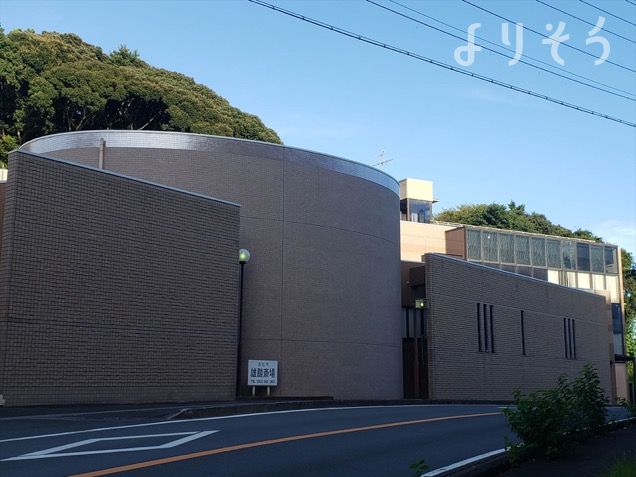 浜松市雄踏斎場の外観写真です（3枚目）