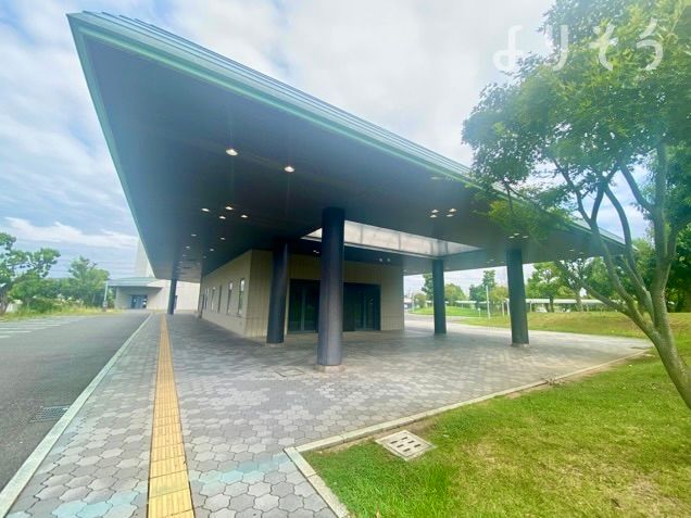 大阪市立瓜破斎場の外観写真です（2枚目）