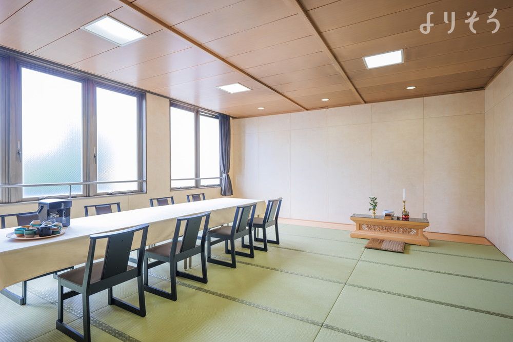 戸畑斎場の控室の画像