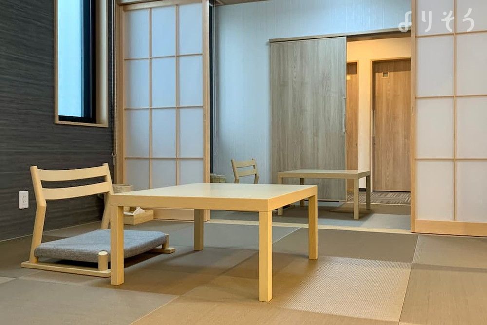 セレモの家族葬 四日市まつもと店の控室写真です