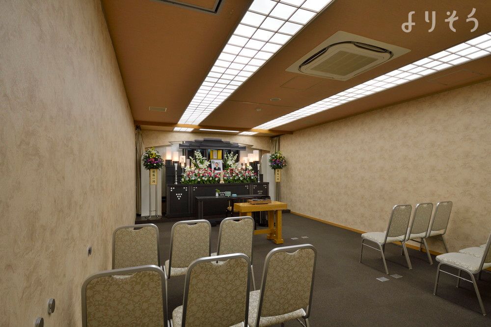 よりそう提携斎場(大阪府四條畷市中野2-2-26)のホール写真です（2枚目）
