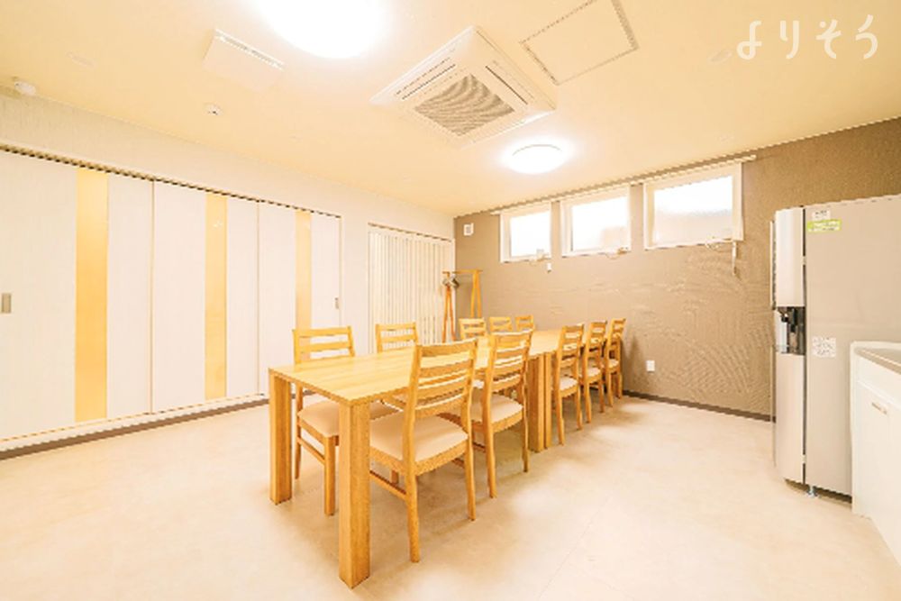 家族葬のゲートハウス 和泉上町のお清め所(会食室)の画像