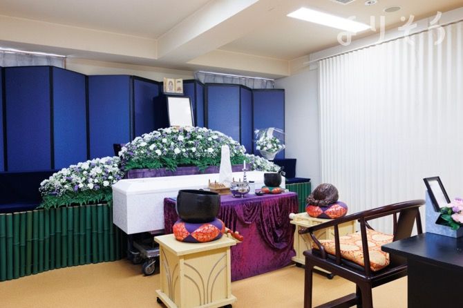 城南ライフホールの祭壇写真です（2枚目）