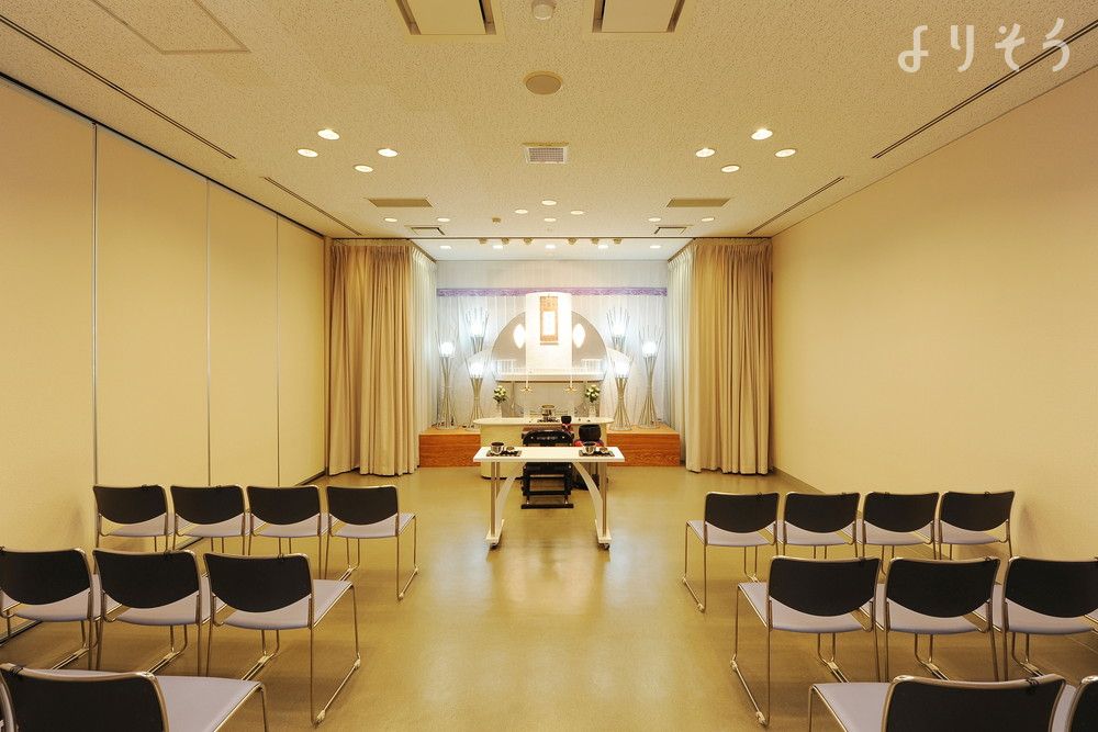 平安会館 名張斎奉閣のホール写真です（2枚目）