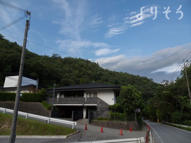 猪名川霊照苑の外観写真です（2枚目）