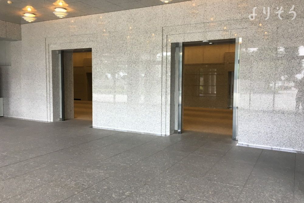 瑞穂斎場の内観写真です（1枚目）