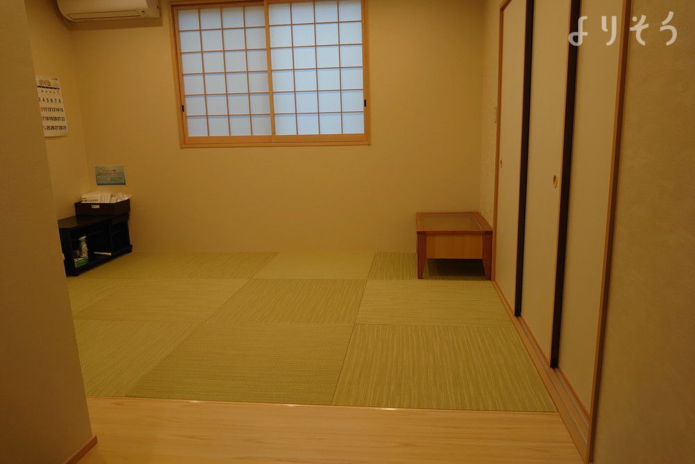 山川斎場の控室の画像