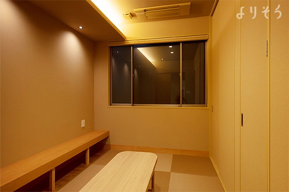 かずやコスメディア 家族葬ホール川登の内観写真です
