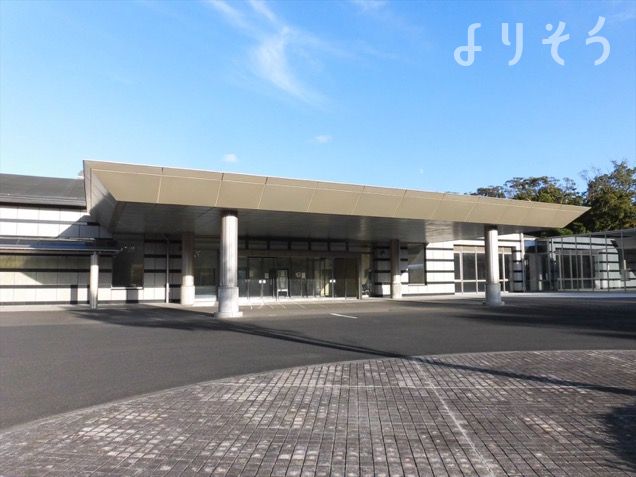 佐世保市西部芳世苑の外観写真です（2枚目）