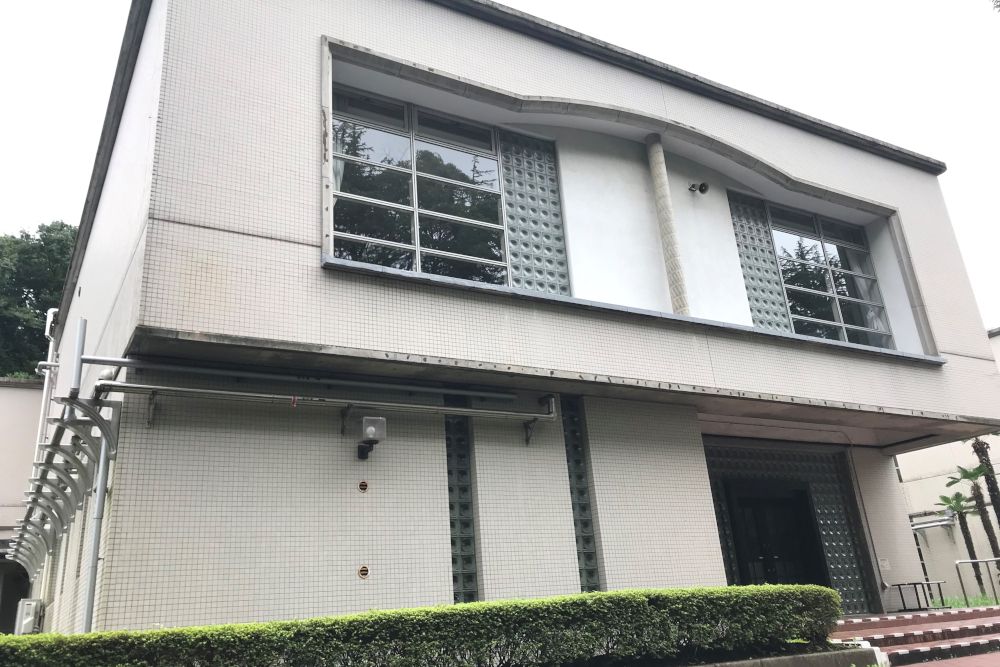 市川市斎場の外観写真です（2枚目）