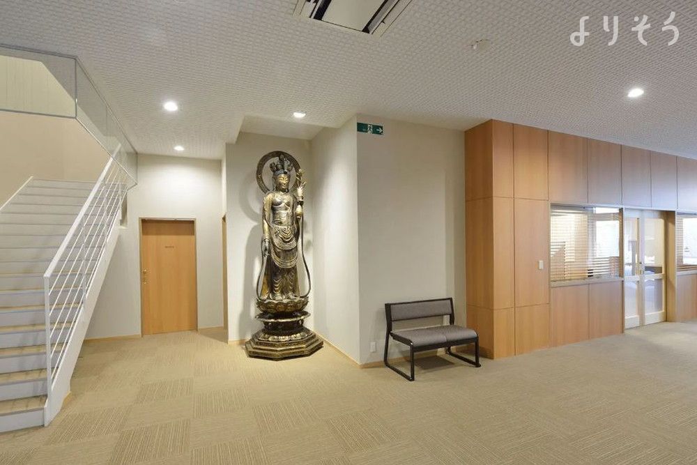 長坂式典センター 本店の内観写真です
