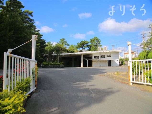 名護市斎場の外観写真です（2枚目）
