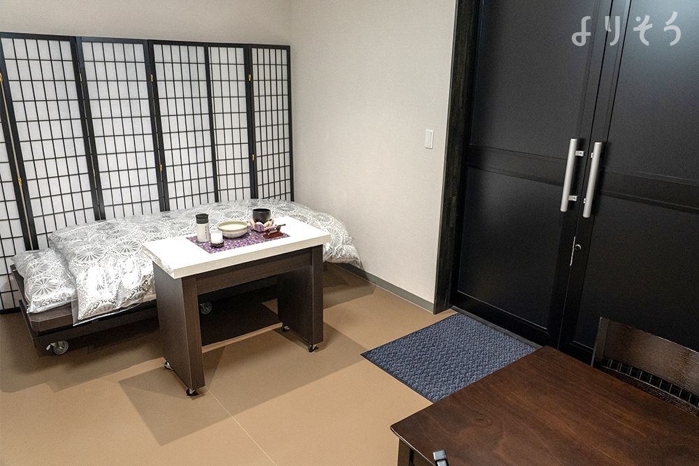 もとみや斎場 家族葬ホールの面会・安置室写真です