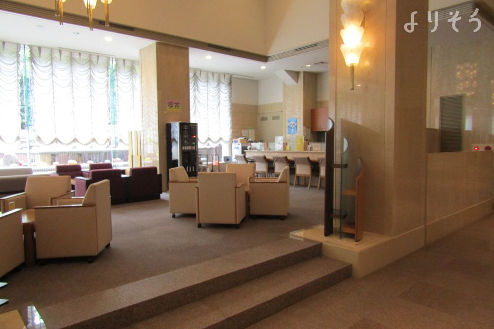 箕面市立聖苑の内観写真です（2枚目）