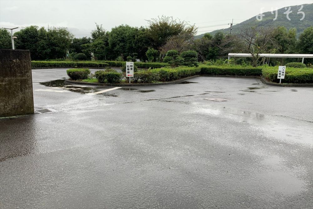 美馬市葬斎場の駐車場写真です（2枚目）