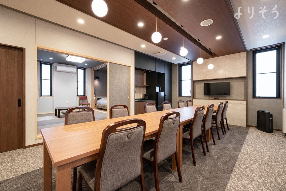 パルモ葬祭 かぞくホール六名のお清め所（会食室）の画像