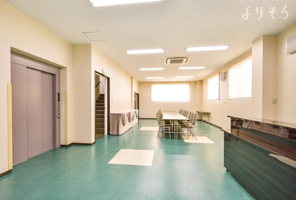 ファミリーホール多摩の内観写真です