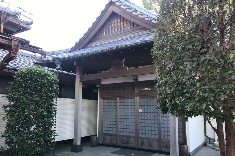 知楽院の外観写真です（3枚目）
