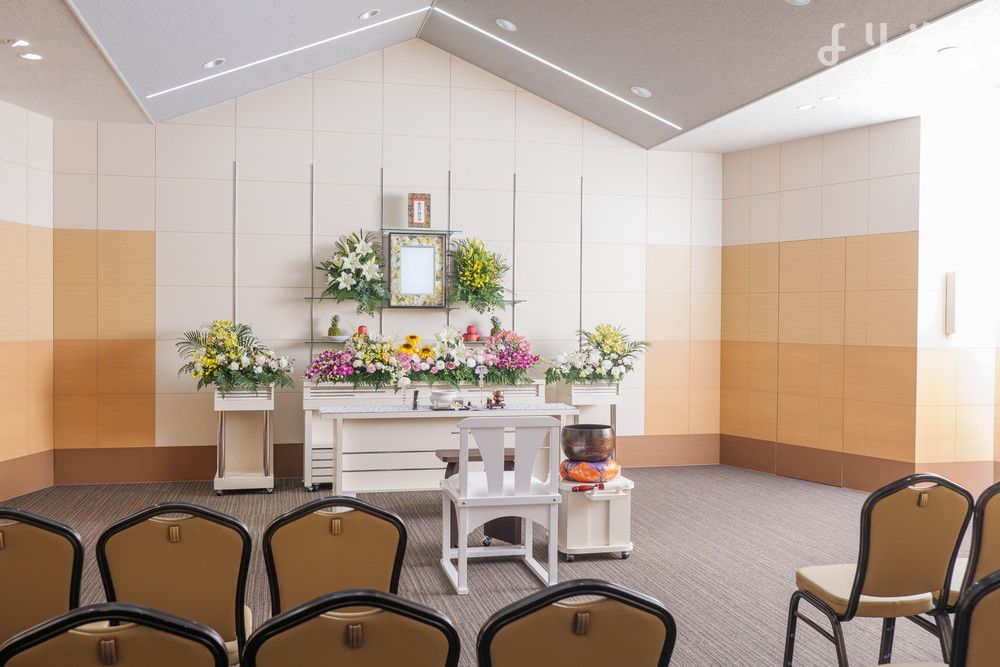 八幡東斎場のホールの画像