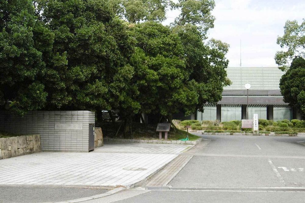 和歌山市営斎場の外観写真です（3枚目）