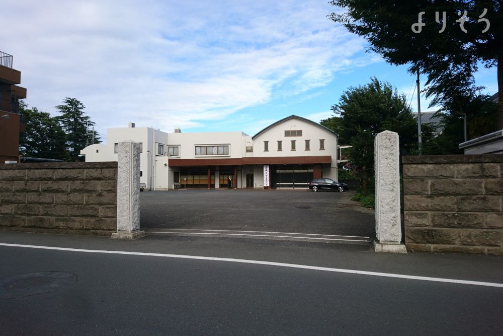 鳳林院斎場の外観写真です（2枚目）