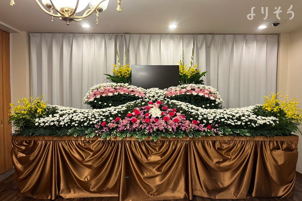 フローラルホール枚方会館のホール写真です（2枚目）