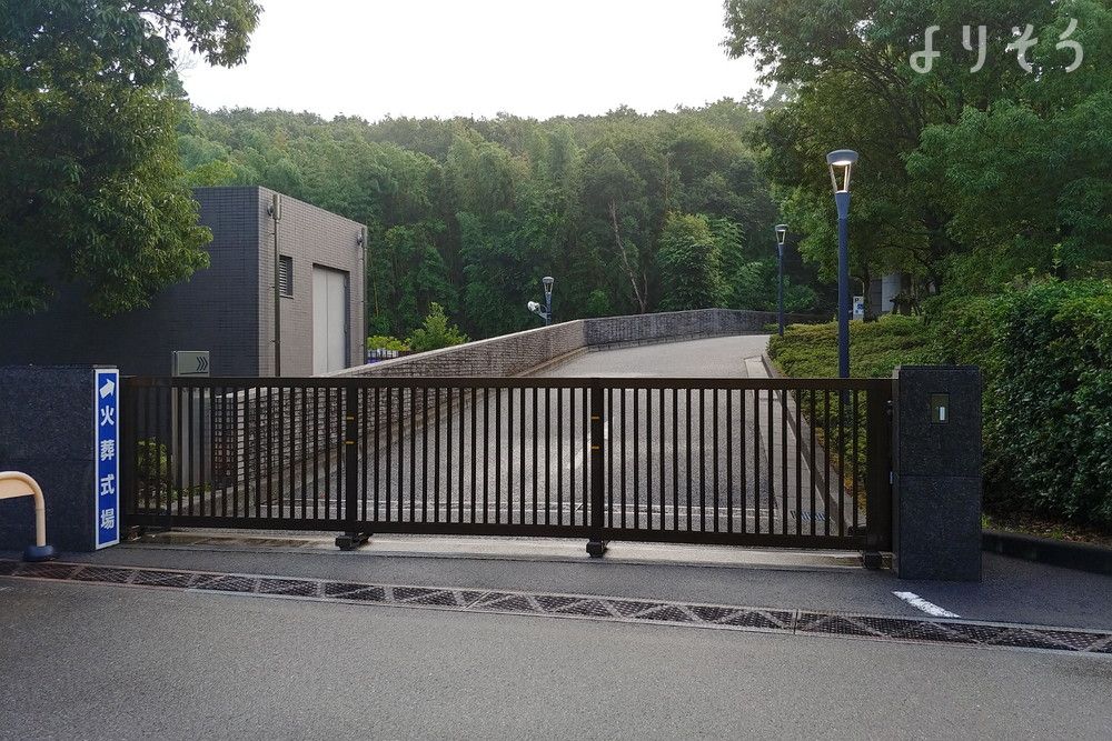 千葉市斎場の外観写真です（2枚目）