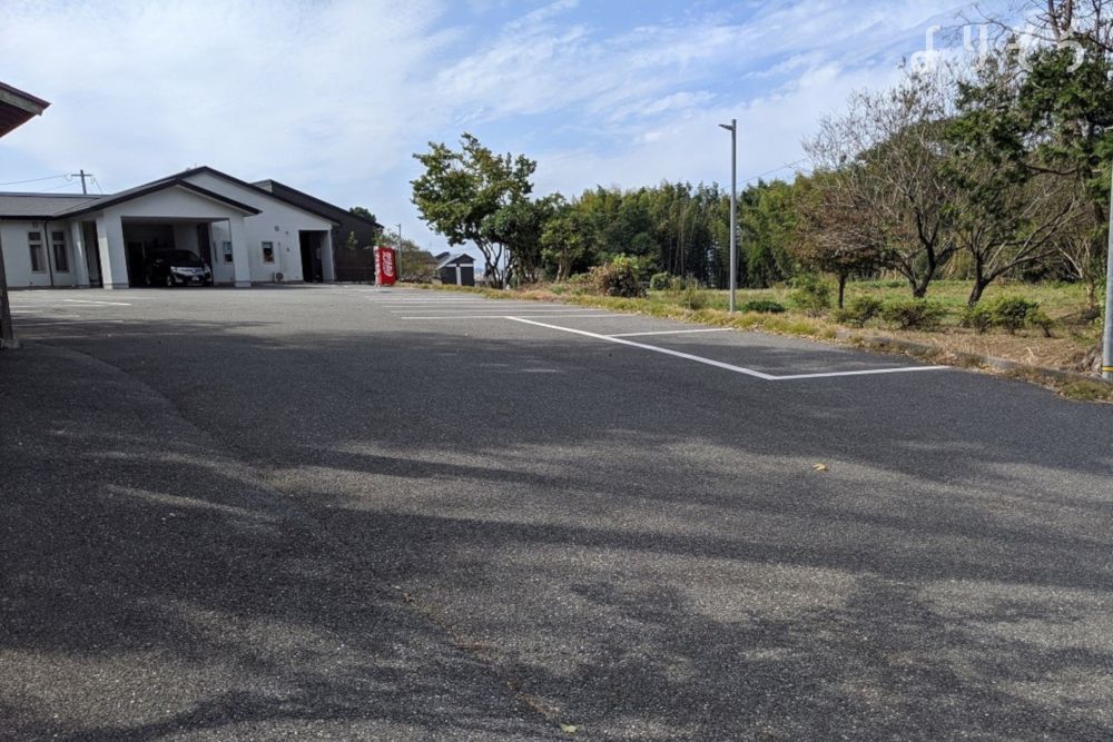 熊本市民葬祭メルシーの駐車場写真です（2枚目）