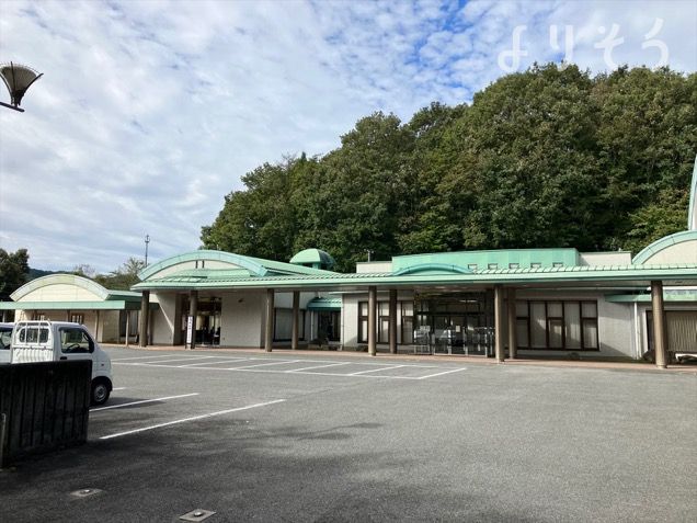 東城斎場平安の森の外観写真です（2枚目）