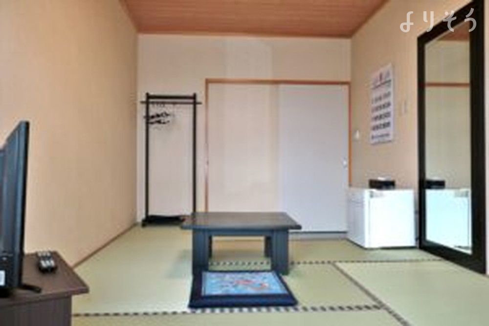 あやめ会館の控室写真です（1枚目）