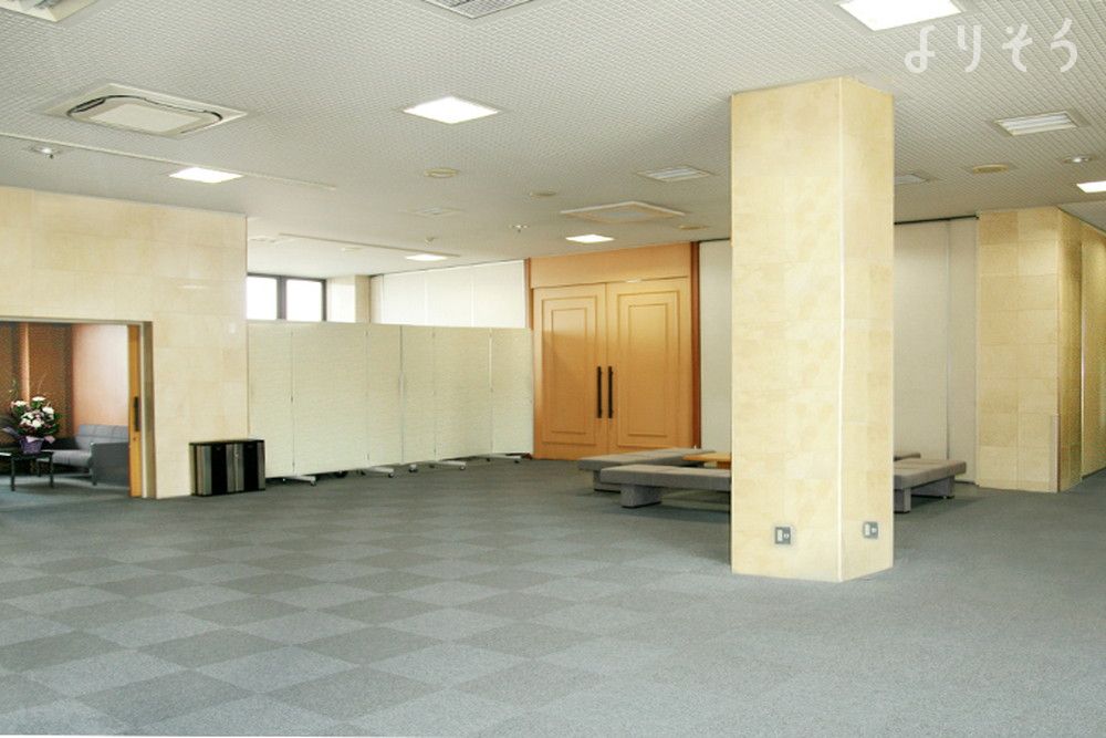 家族葬のディアネス 西区博善斎場の内観写真です（1枚目）