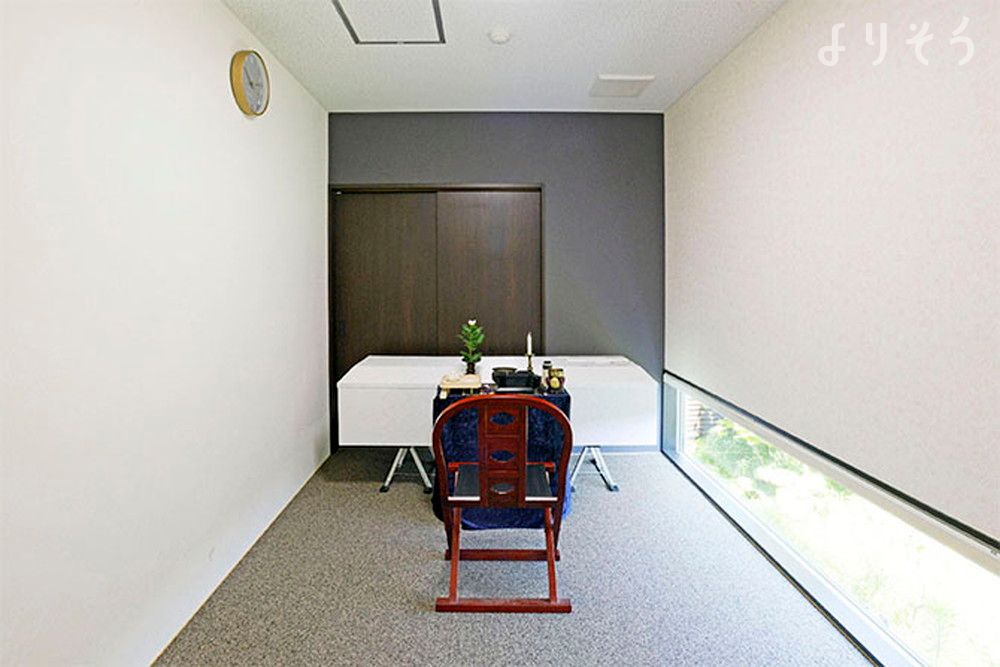 家族葬ホール しずく袋井の面会・安置室写真です