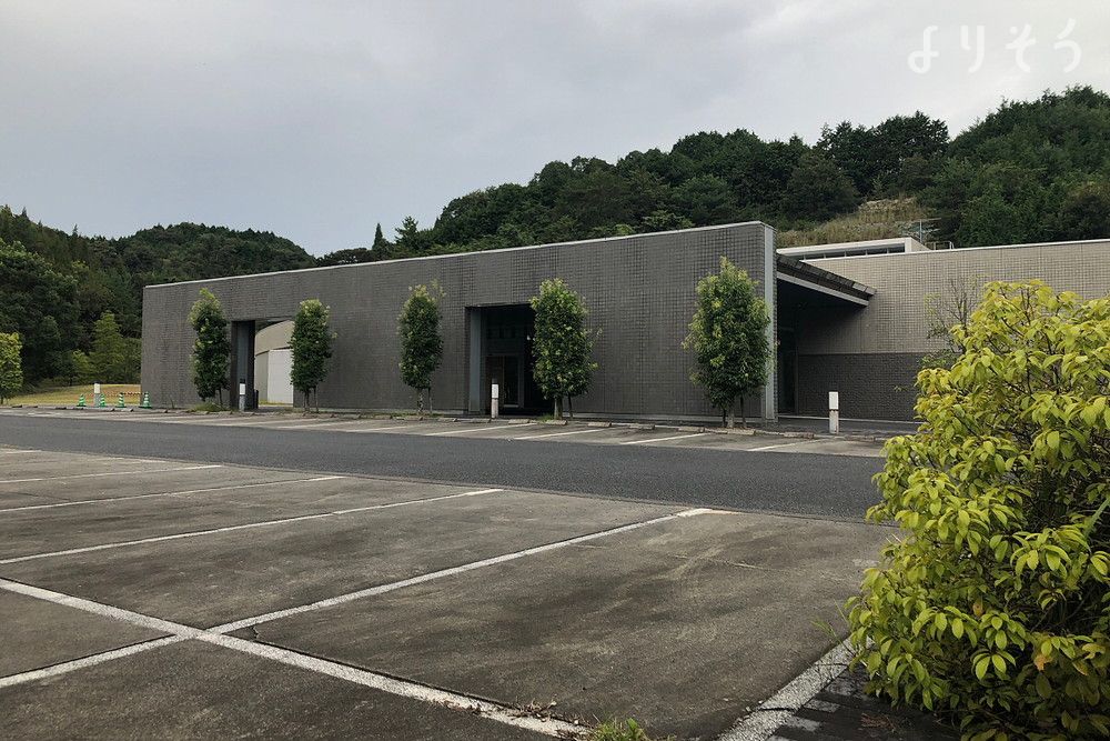 田布施・平生合同斎苑の外観写真です（2枚目）