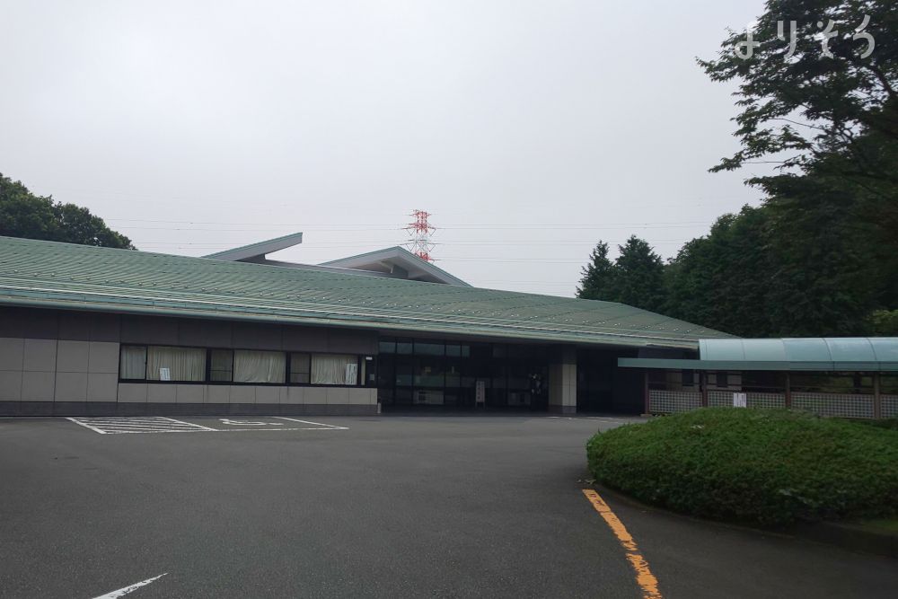 南多摩斎場の外観写真です（2枚目）