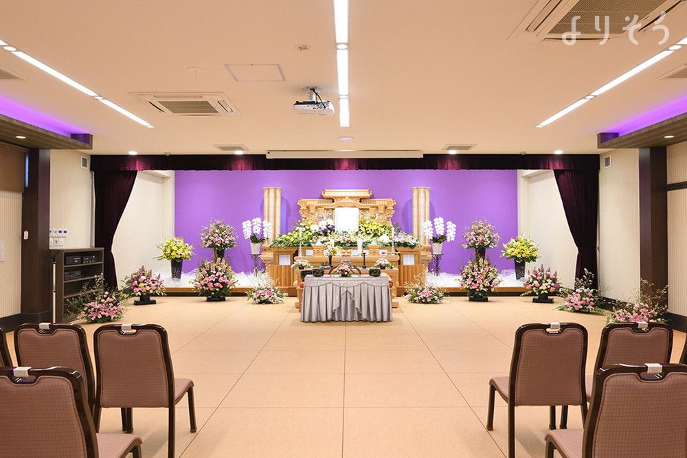 東海典礼桜町会館のホール写真です（1枚目）