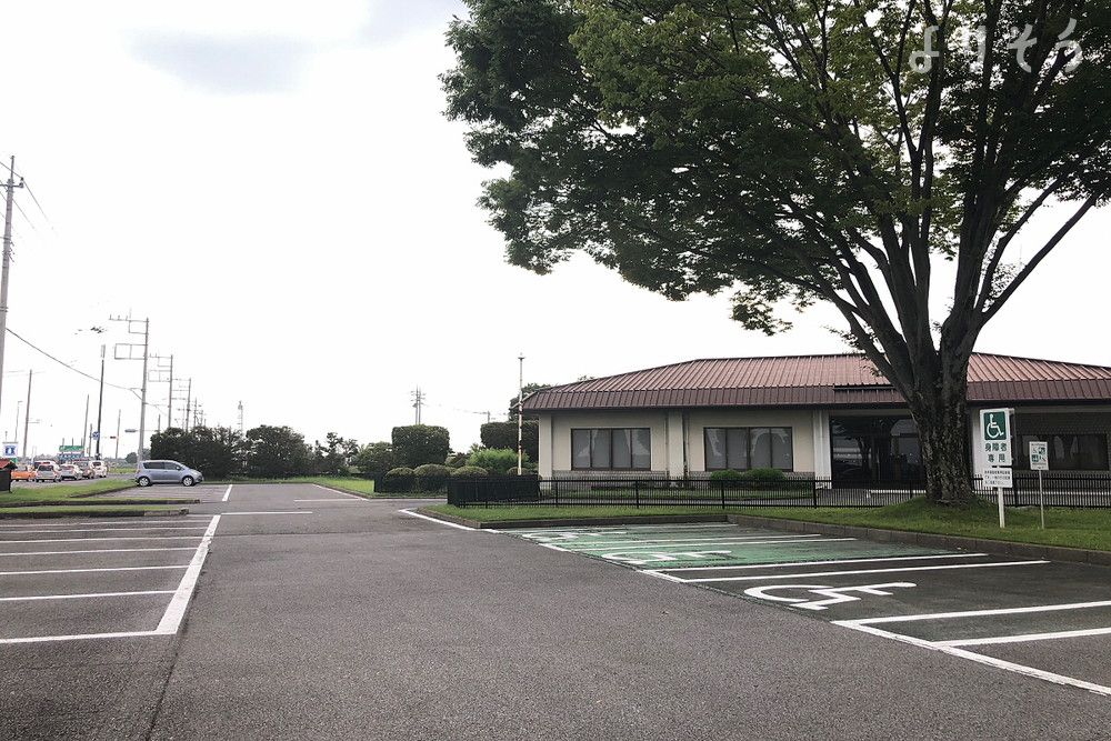 大泉町外二町斎場の駐車場写真です（2枚目）