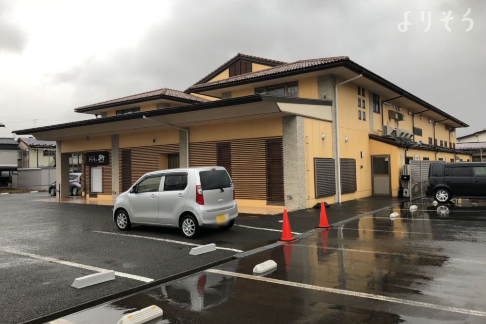 メモリアルプラザ アク・サン本町の外観写真です（2枚目）