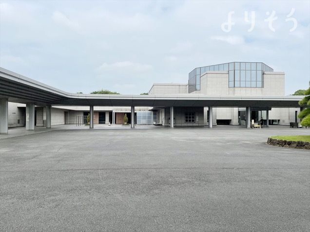 いせさき聖苑の外観写真です（2枚目）