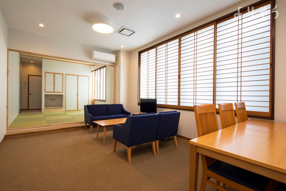 よりそう提携斎場(秋田県秋田市仁井田蕗見町2‐14)の控室写真です