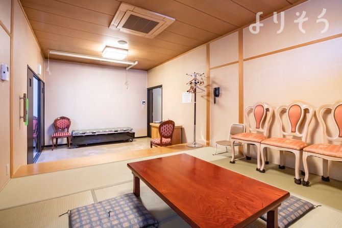 岩倉斎場の控室写真です（2枚目）