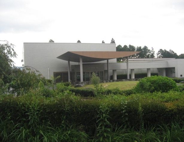 御殿場市小山町広域行政組合斎場の外観写真です（3枚目）