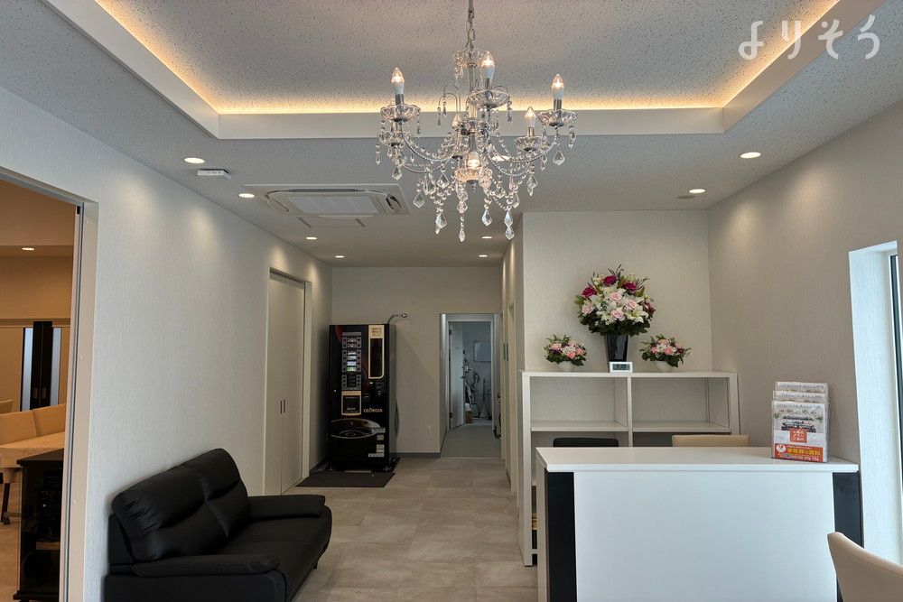 家族葬のディアネス 江別文京台のエントランス写真です