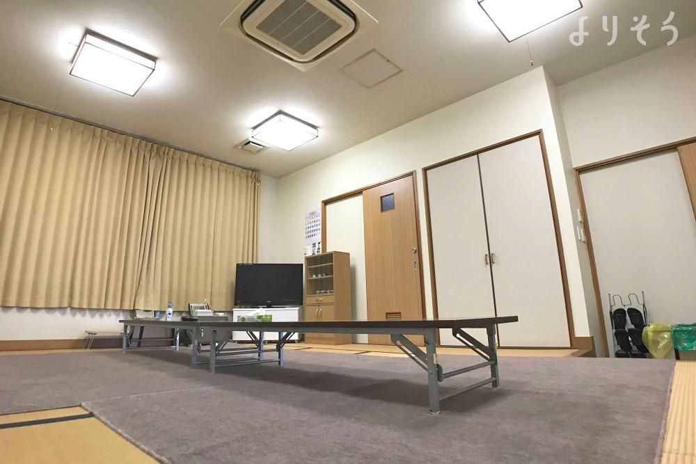 山本葬祭潮来ホールの親族控室の画像