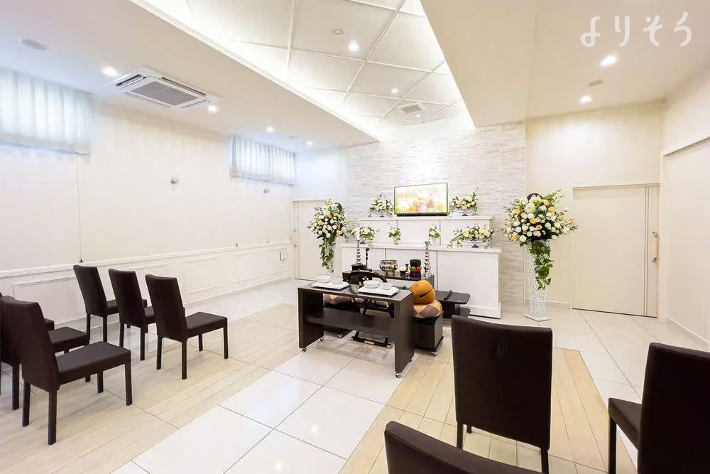 小さな森の家 流山西平井のホール写真です（2枚目）