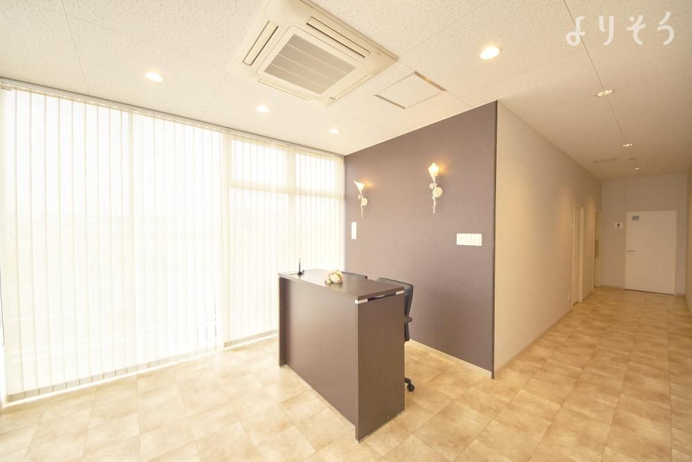 みらいホールつちど家族葬ホールの内観写真です（2枚目）