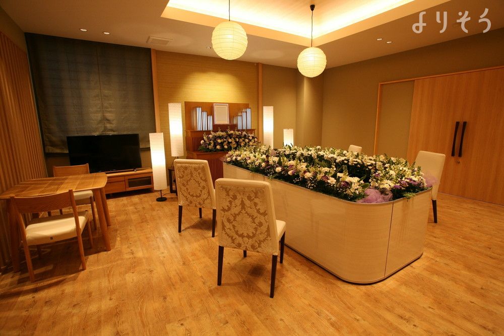 柏崎市柳橋町ホールの内観写真です（2枚目）