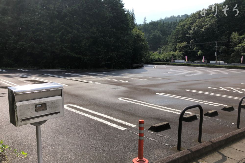 岐北斎苑の駐車場写真です（2枚目）