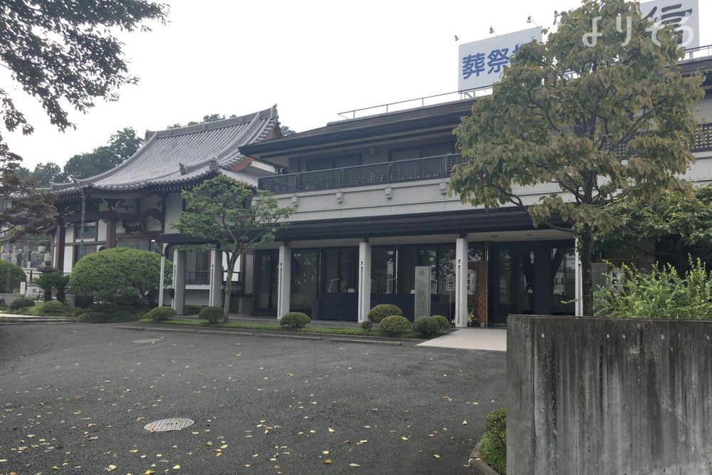 蓮清寺 敬信殿の外観写真です（2枚目）