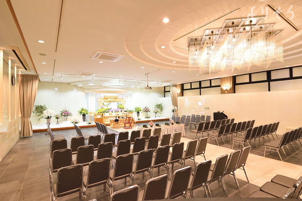 東海典礼本館のホールの画像