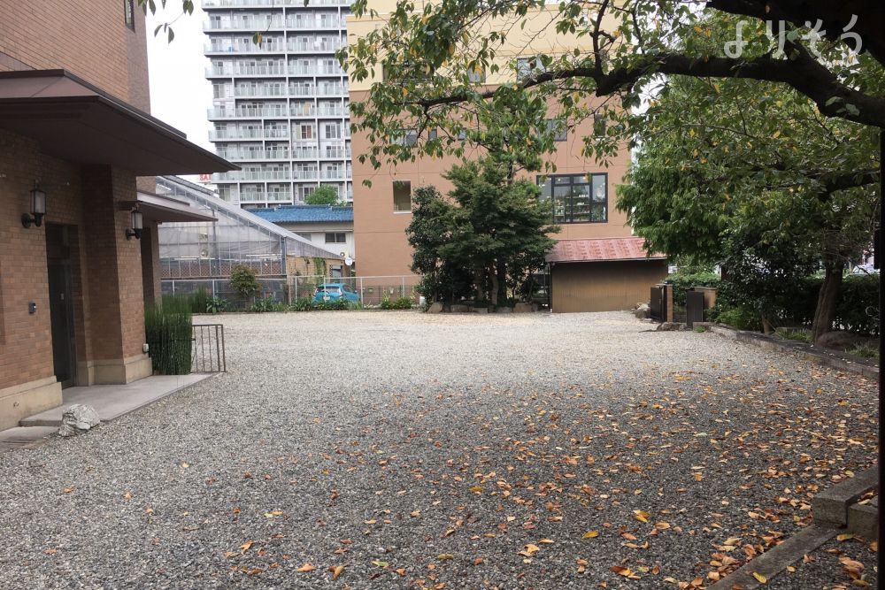 宗圓寺ホールの外観写真です（3枚目）